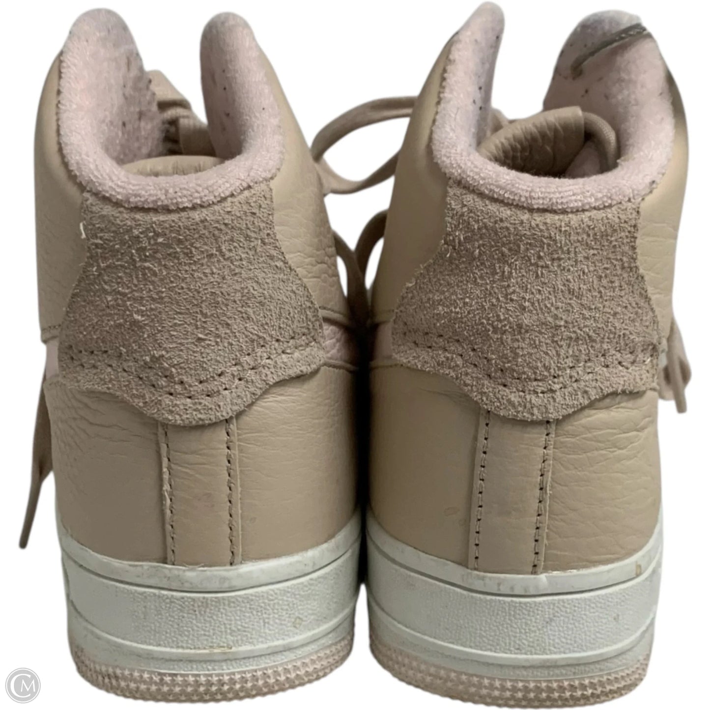 Shoes Sneakers By Nike In Tan, Size: 7