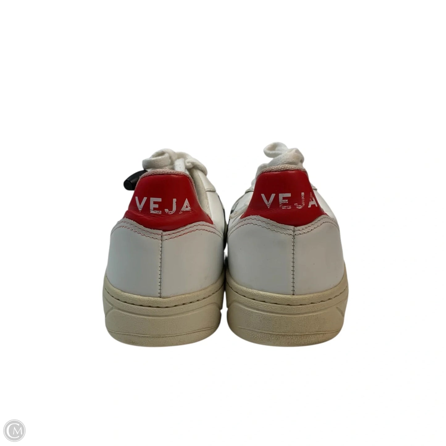 Shoes Sneakers By Veja In White, Size: 7