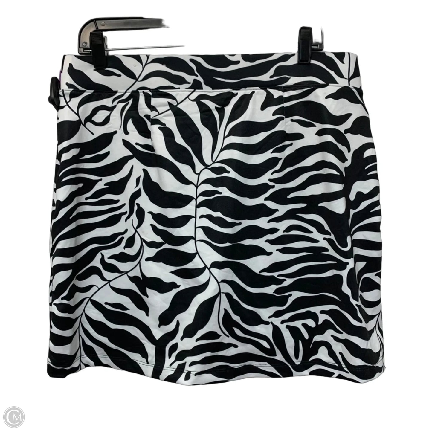 Athletic Skort By Chicos In Black & White, Size: M