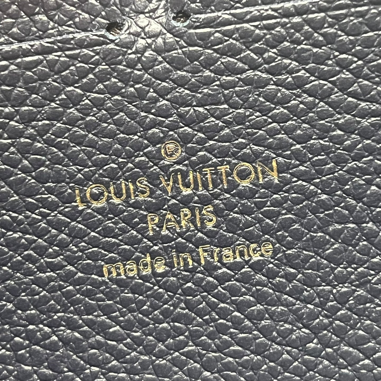 Wallet Luxury Designer By Louis Vuitton, Size: Medium