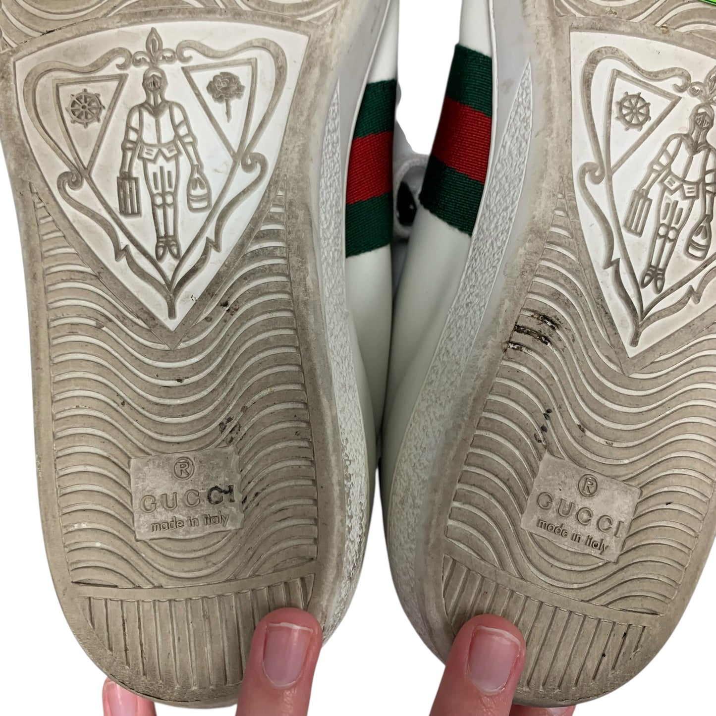 Shoes Luxury Designer By Gucci In White, Size: 7