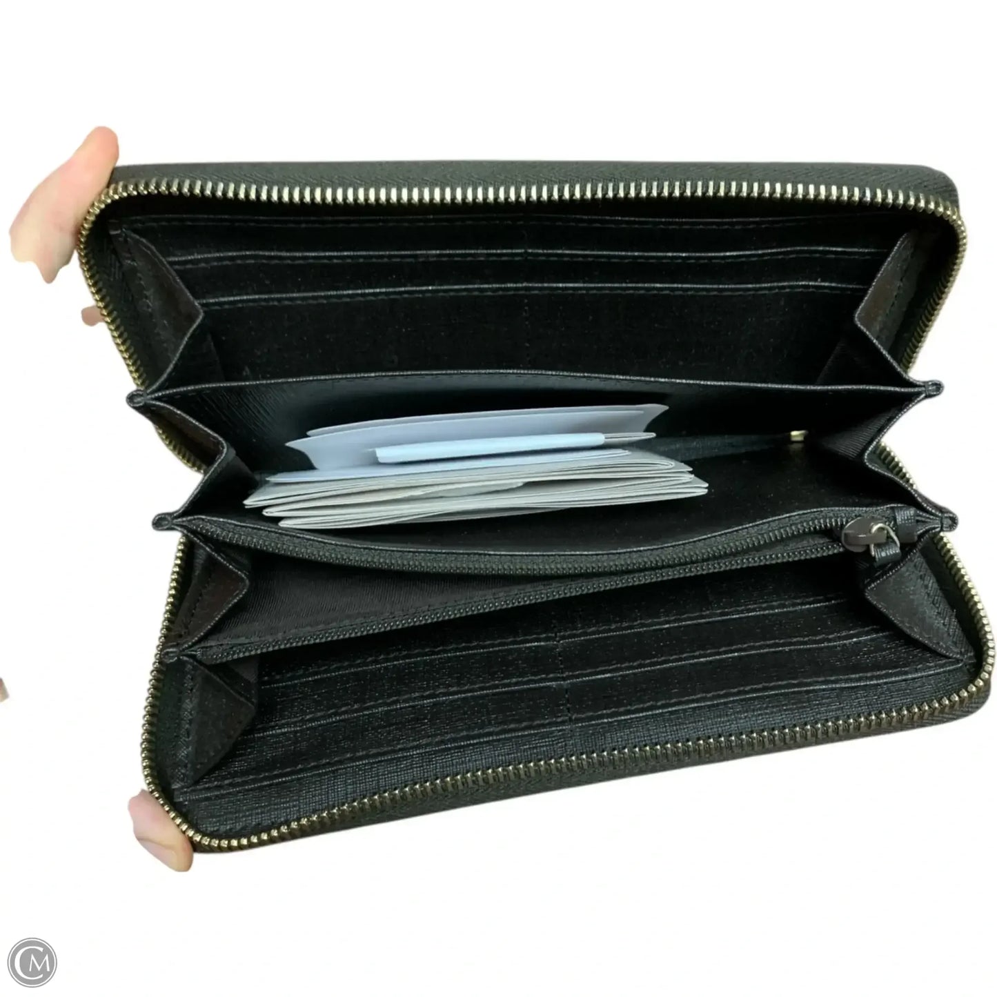 Wallet Luxury Designer By Gucci, Size: Medium