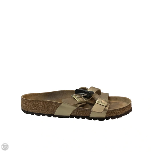 Sandals Flats By Birkenstock In Gold, Size: 7