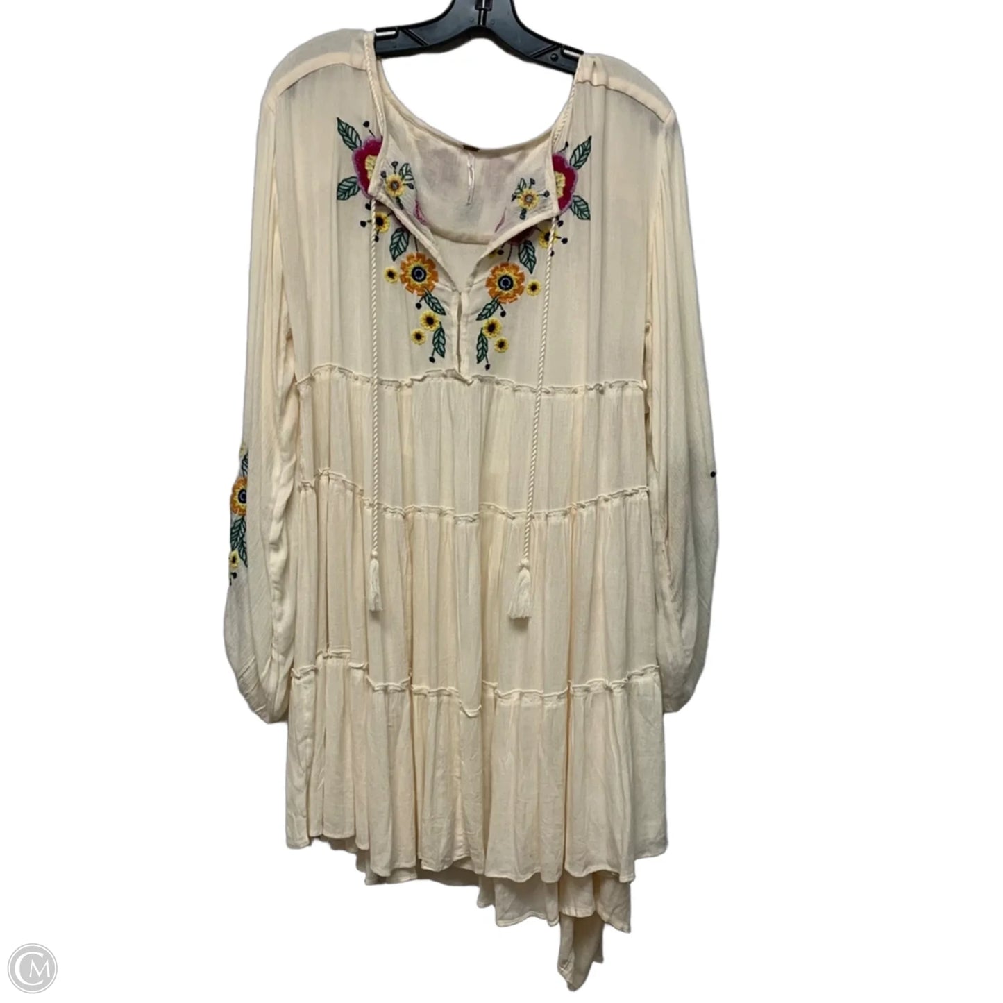 Dress Casual Short By Free People In Cream, Size: S