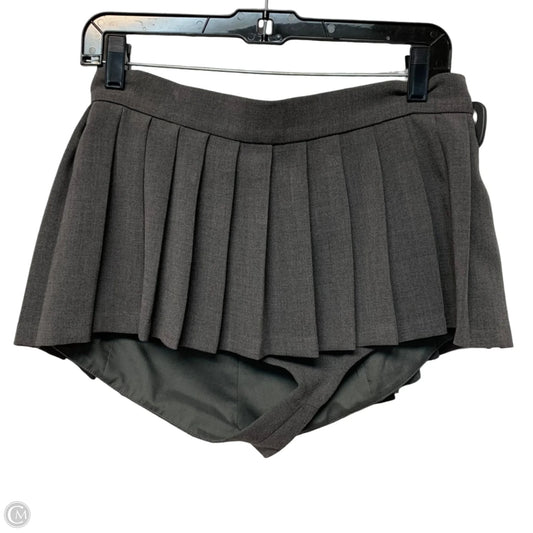 Skort By pushBUTTON In Grey, Size: L