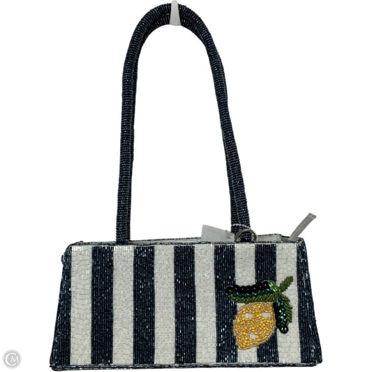 Handbag By Clothes Mentor, Size: Small