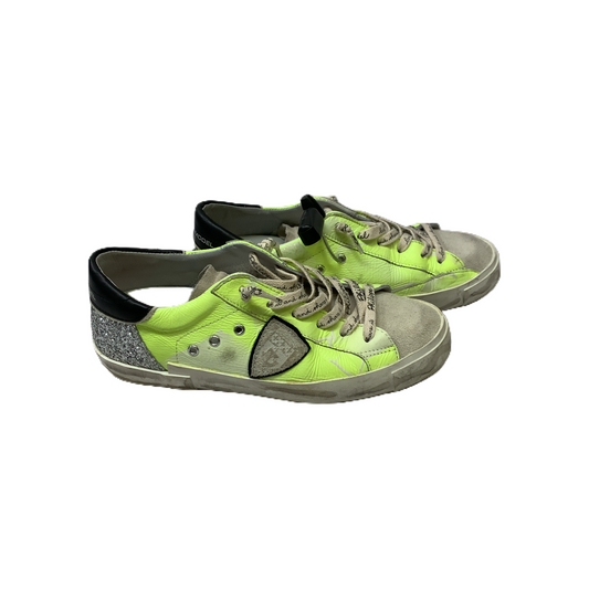 Shoes Sneakers By Cma  Size: 6.5