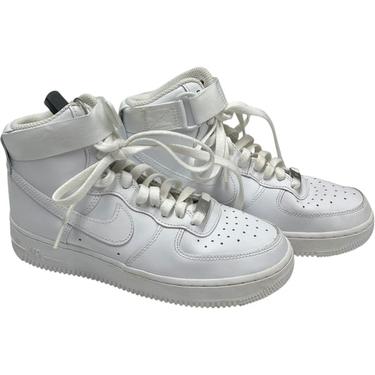 Shoes Sneakers By Nike In White, Size: 7.5