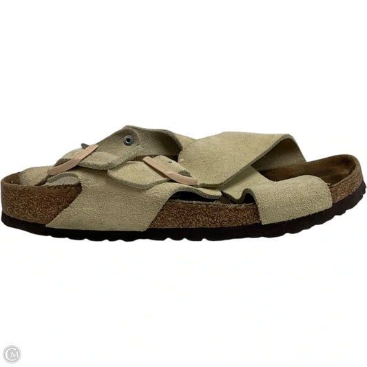 Sandals Flats By Birkenstock In Beige, Size: 8