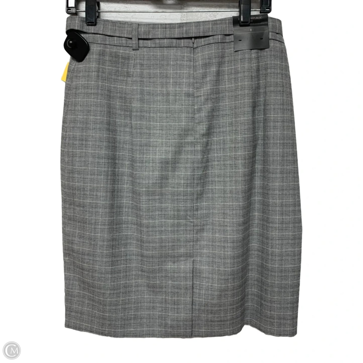 Skirt Mini & Short By Banana Republic In Grey, Size: M