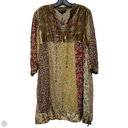 Dress Casual Short By Young Threads In Tan, Size: M
