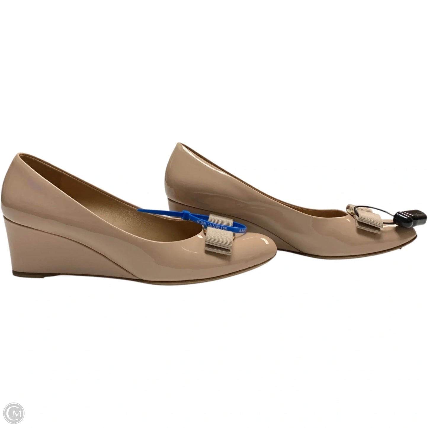 Shoes Luxury Designer By Ferragamo In Tan, Size: 6.5