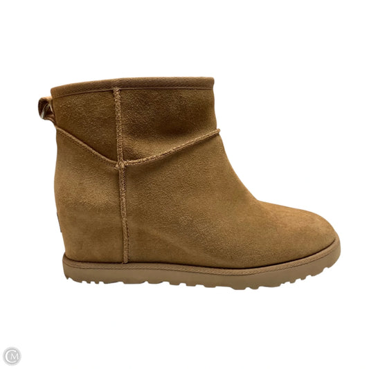 Boots Designer By Ugg In Tan, Size: 8.5