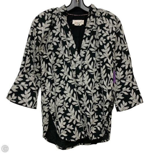Top Long Sleeve By Anthropologie In Black & White, Size: Xxs
