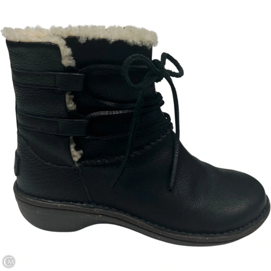 Boots Designer By Ugg In Black, Size: 7