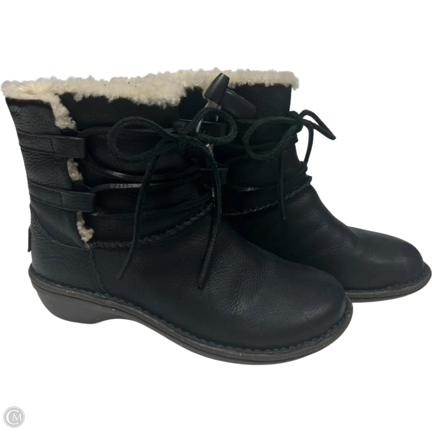 Boots Designer By Ugg In Black, Size: 7