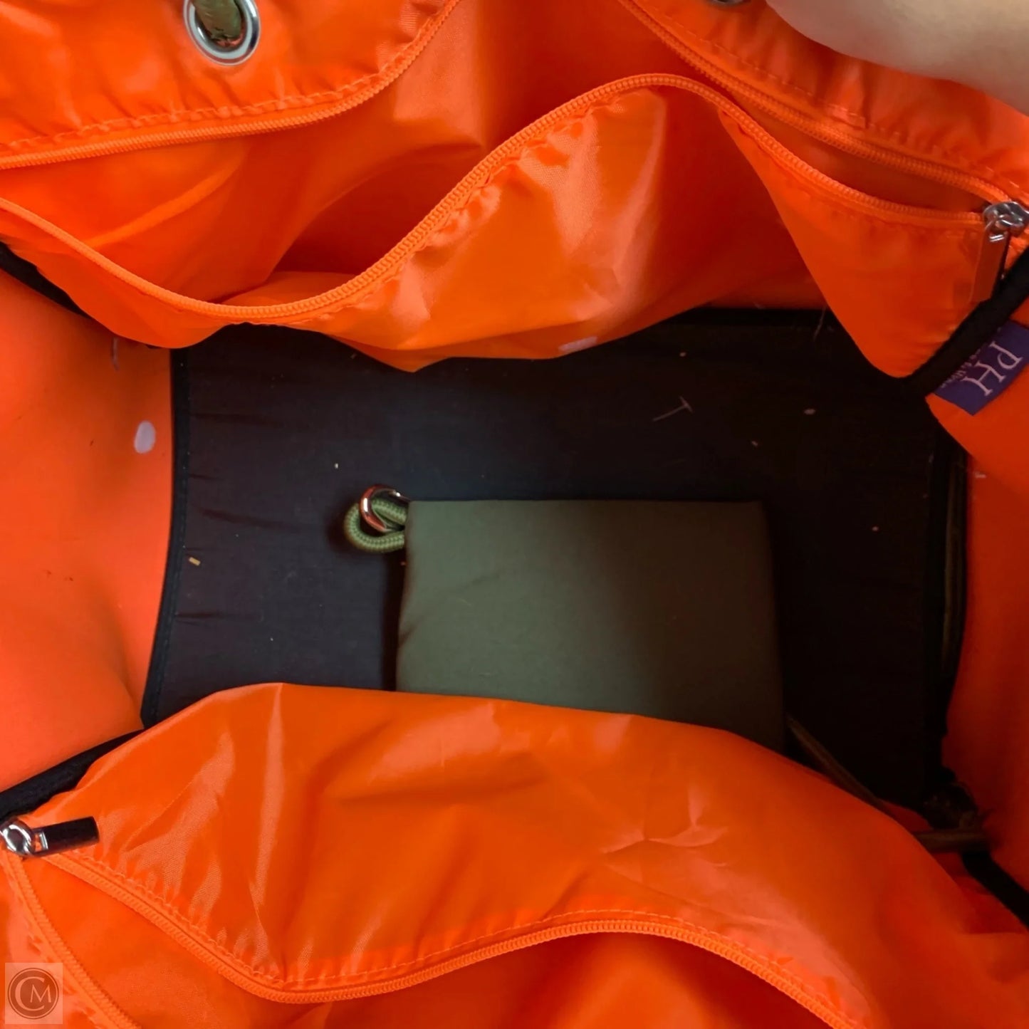 Tote By parker and hyde Size: Large