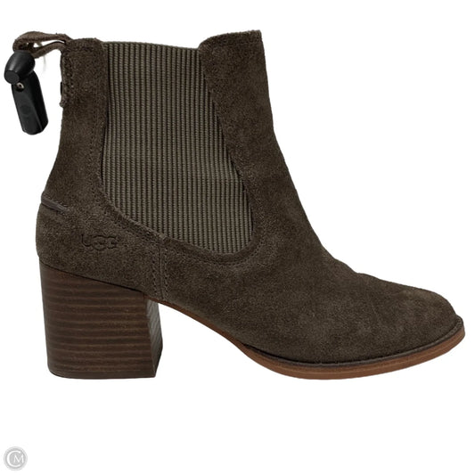 Boots Designer By Ugg In Taupe, Size: 9.5