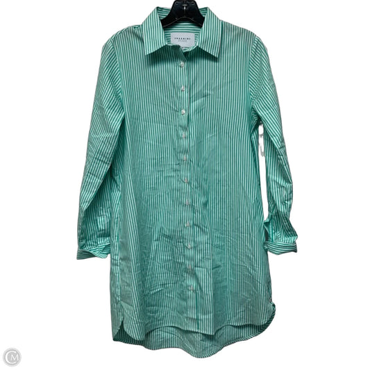 Dress Casual Short By The Shirt by Rochelle Behrens In Green, Size: Xs