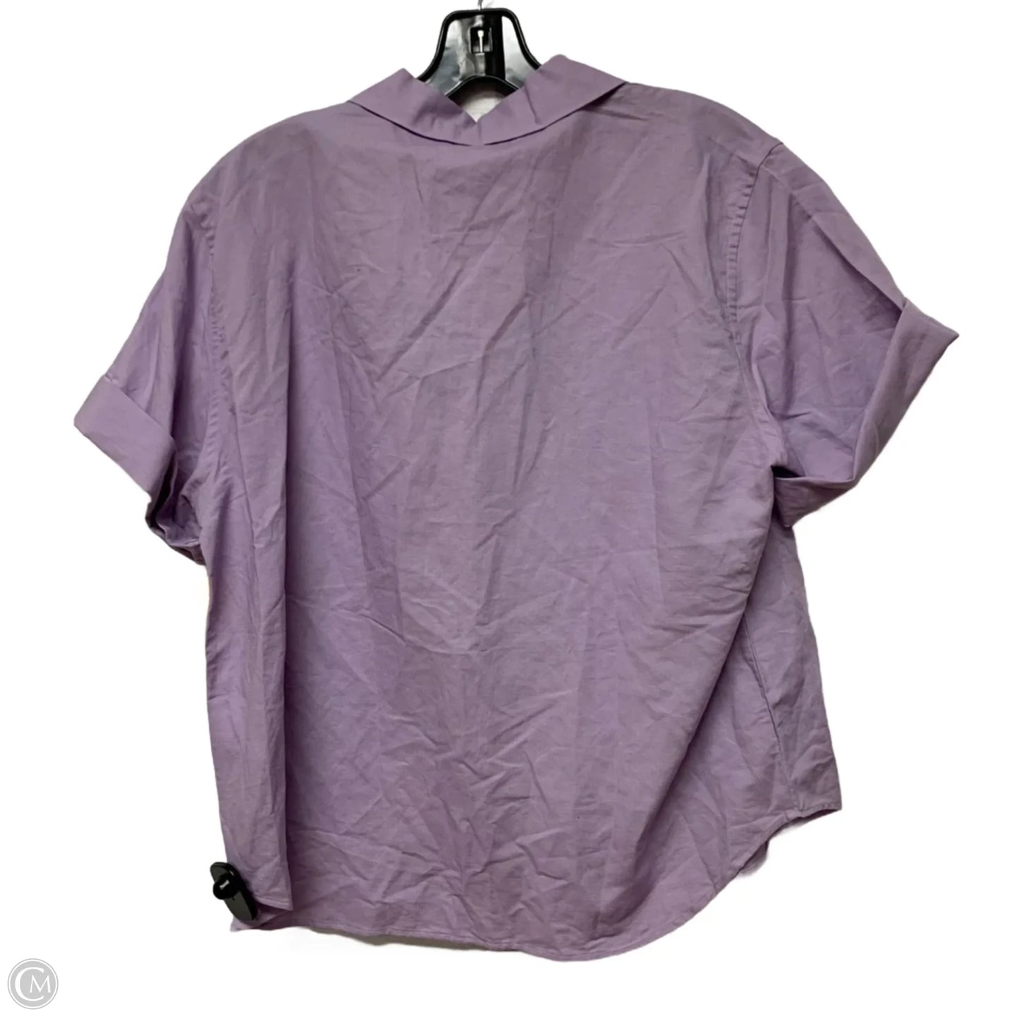 Top Short Sleeve By Uniqlo In Purple, Size: S