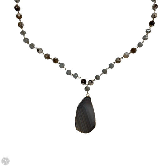 Necklace Designer By Kendra Scott