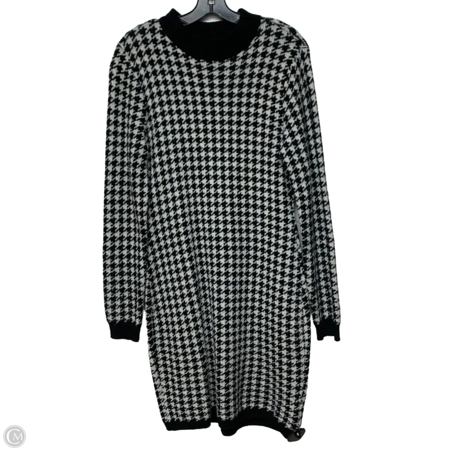 Dress Sweater By Express In Black & White, Size: L
