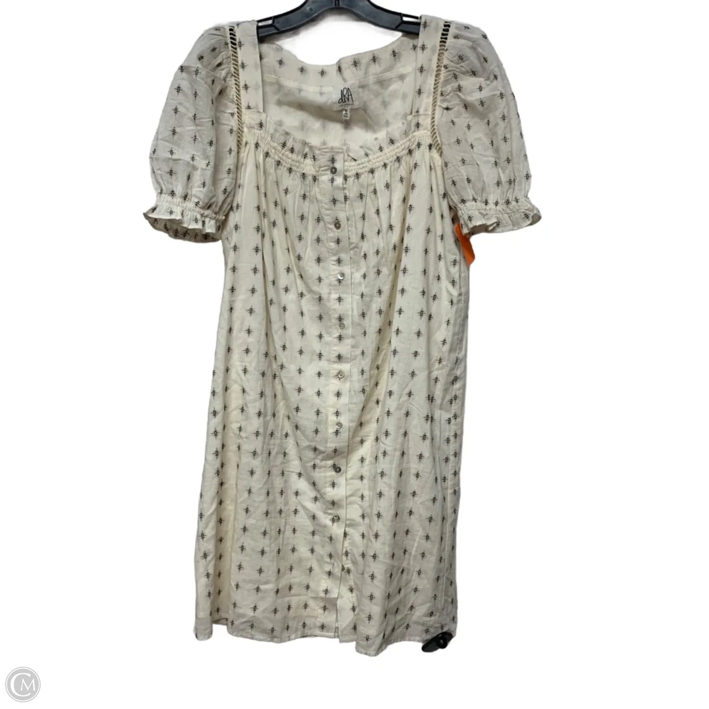 Dress Casual Short By dra los angeles In Cream, Size: M