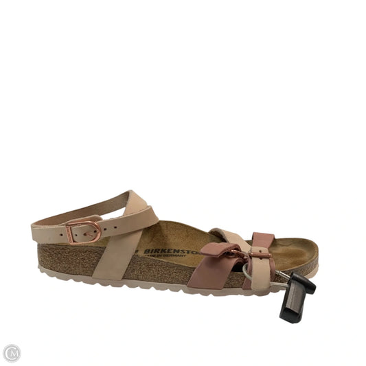 Sandals Flats By Birkenstock In Pink, Size: 8