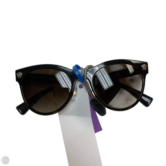Sunglasses Luxury Designer By Versace