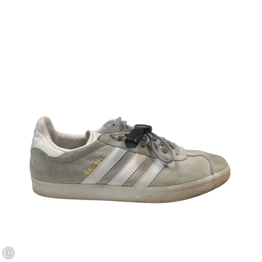Shoes Sneakers By Adidas In Grey, Size: 8
