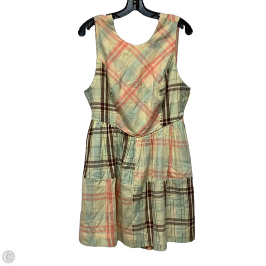 Dress Casual Short By Lyrebird In Plaid Pattern, Size: M