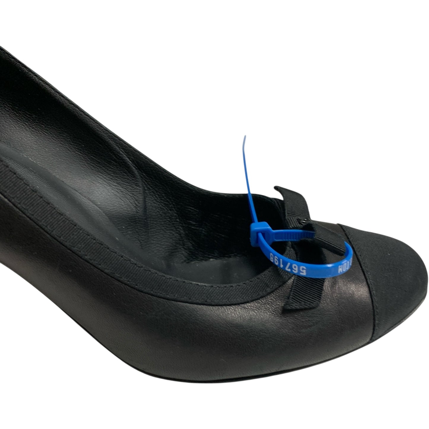 Shoes Luxury Designer By Chanel In Black, Size: 9