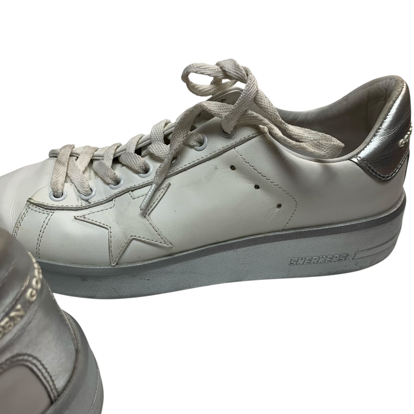 Shoes Luxury Designer By Golden Goose In Silver & White, Size: 9