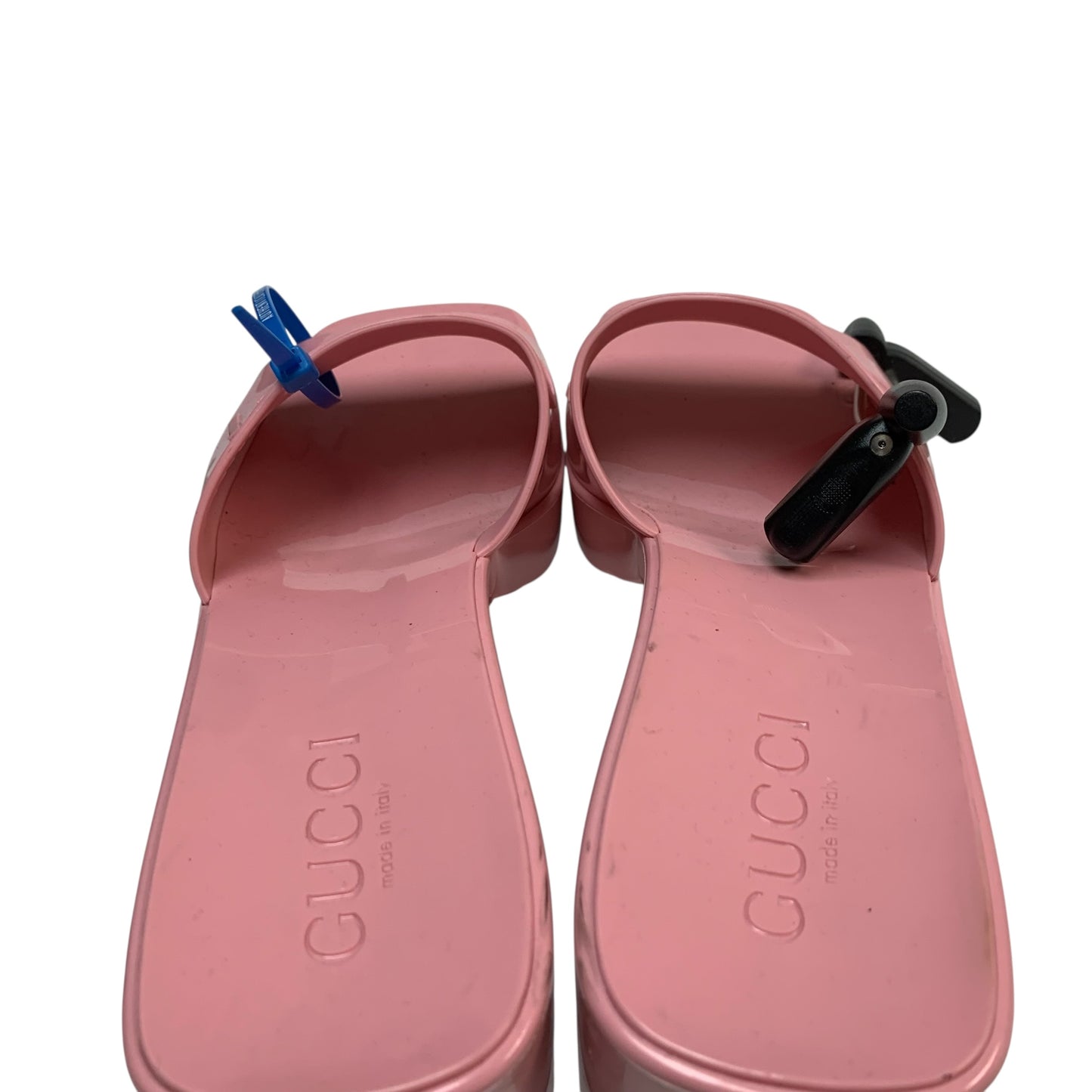 Sandals Luxury Designer By Gucci In Pink, Size: 8