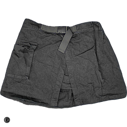 Skirt Mini & Short By Clothes Mentor In Black, Size: L image 1